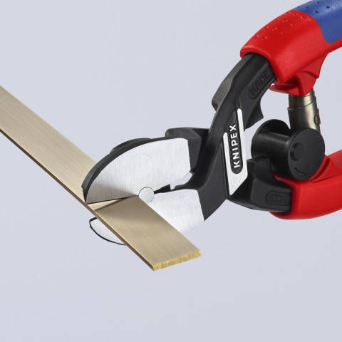 High Leverage Flush Cutter for Plastic and Soft Metal | KNIPEX Tools